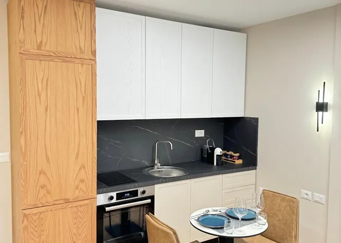 Eli Luxury Apartment * טיראנה