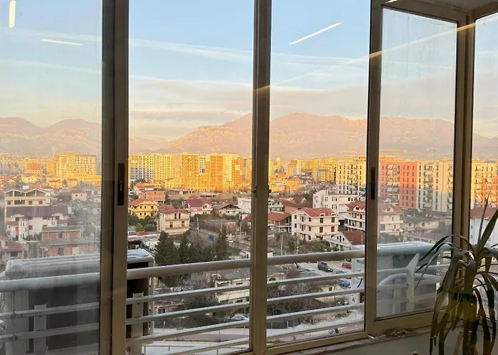 Eli Luxury Apartment