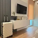 Eli Luxury Apartment Apartment