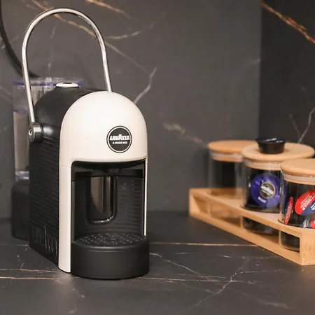 Lägenhet Eli Luxury Apartment *