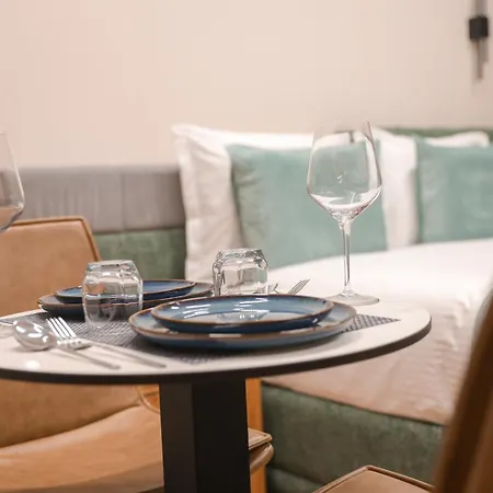 Eli Luxury Apartment *