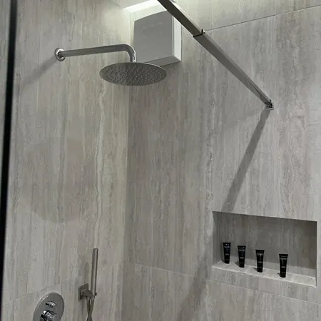 Eli Luxury Apartment アパート