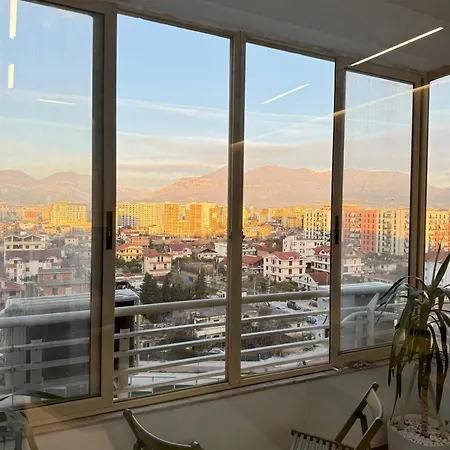 Eli Luxury Apartment